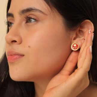 ARETE DORADO CON CORAZÓN